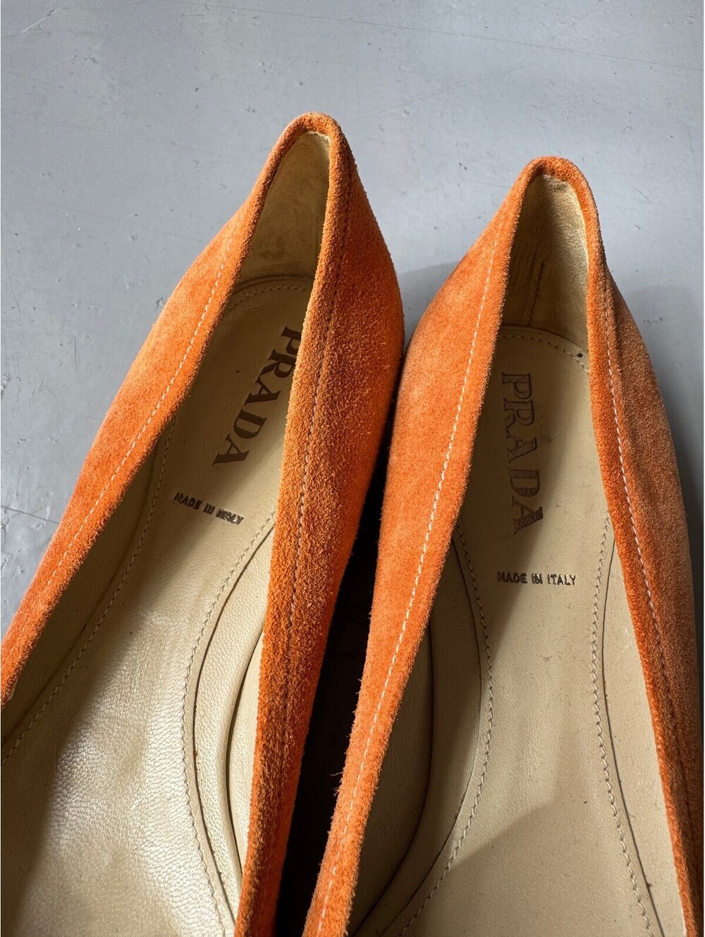 Prada flats - Picture 2 of 4